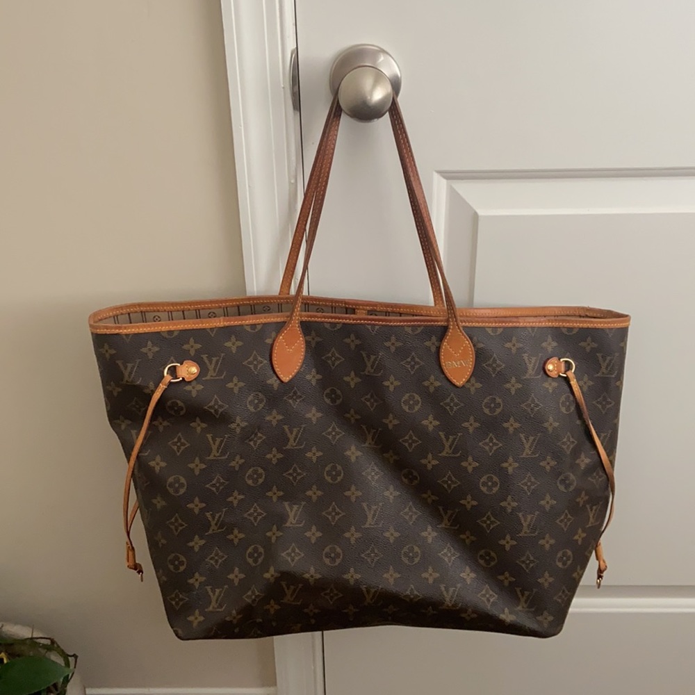 Louis Vuitton GM Neverful